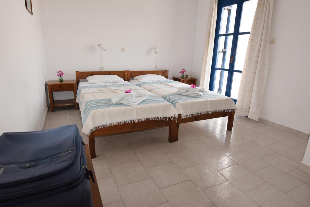 Thalassitis Coastal Apartments 佩里沃罗 外观 照片
