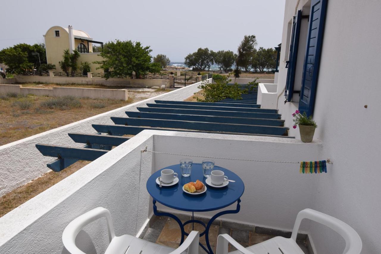 Thalassitis Coastal Apartments 佩里沃罗 外观 照片