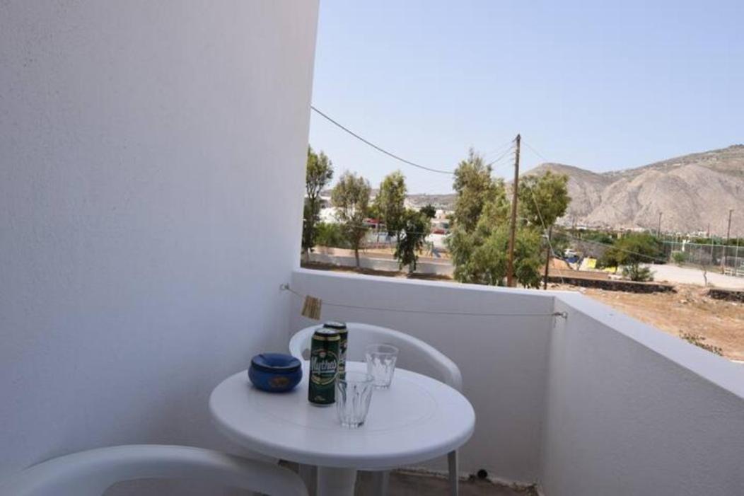 Thalassitis Coastal Apartments 佩里沃罗 外观 照片