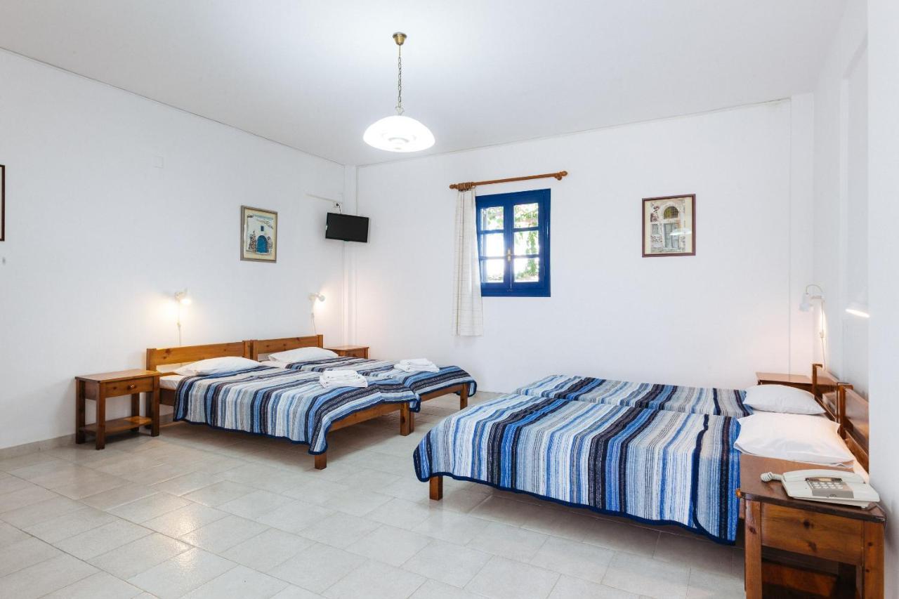 Thalassitis Coastal Apartments 佩里沃罗 外观 照片